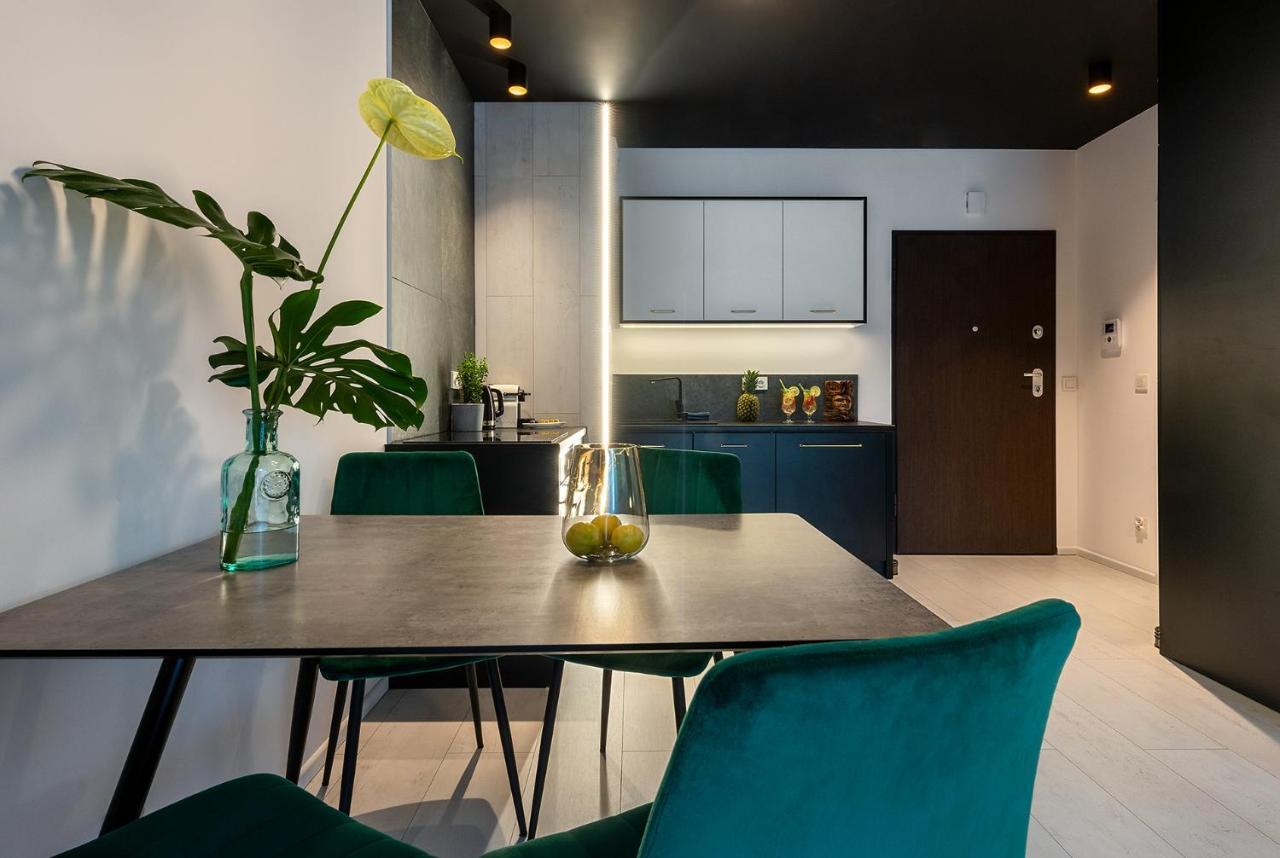 Apartamenty-Wroc River Point Wroclaw Exterior photo