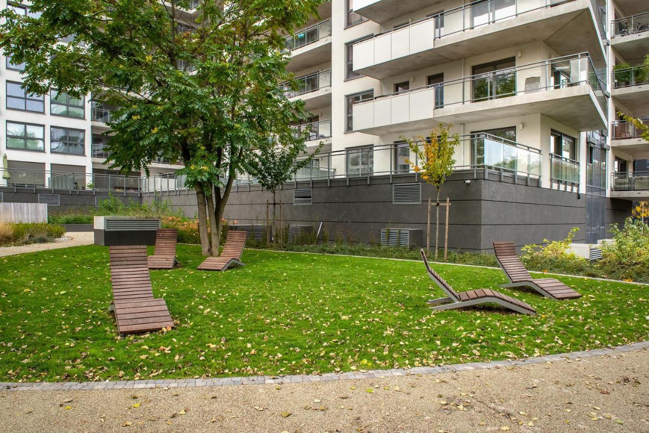 Apartamenty-Wroc River Point Wroclaw Exterior photo